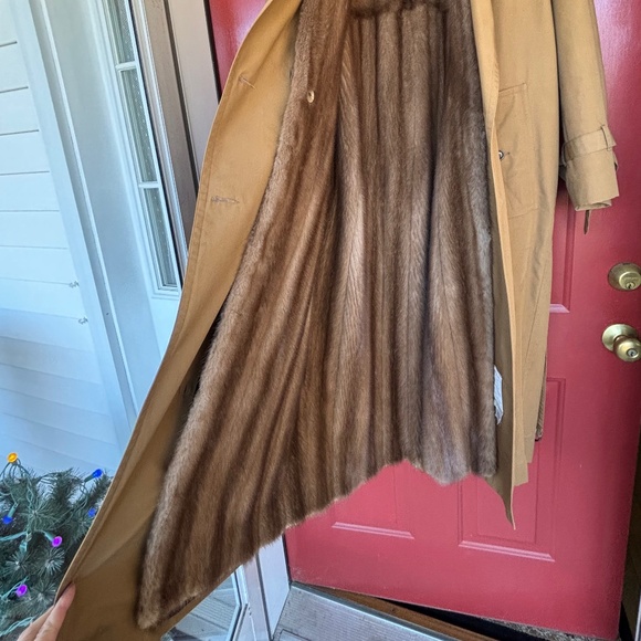 Mink-lined Winter Coat- size 10 - Picture 9 of 9